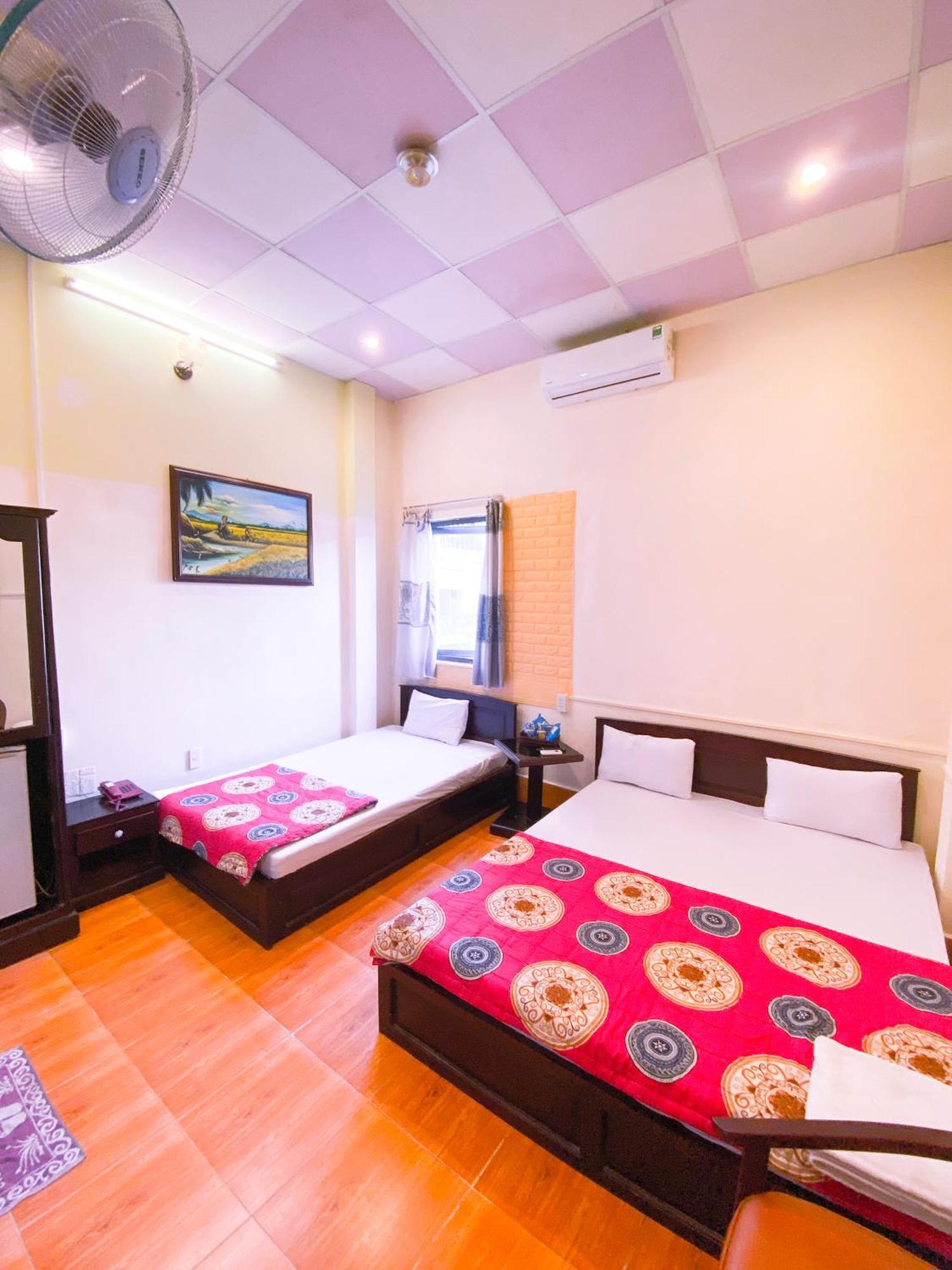 Khach San Nam Do 1 Hotel Can Tho Bagian luar foto